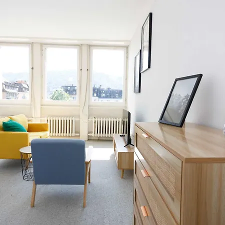 Apartament Basic & Cozy & Walkable Zurych