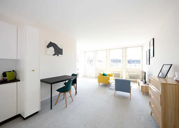 Apartament Basic & Cozy & Walkable Zurych