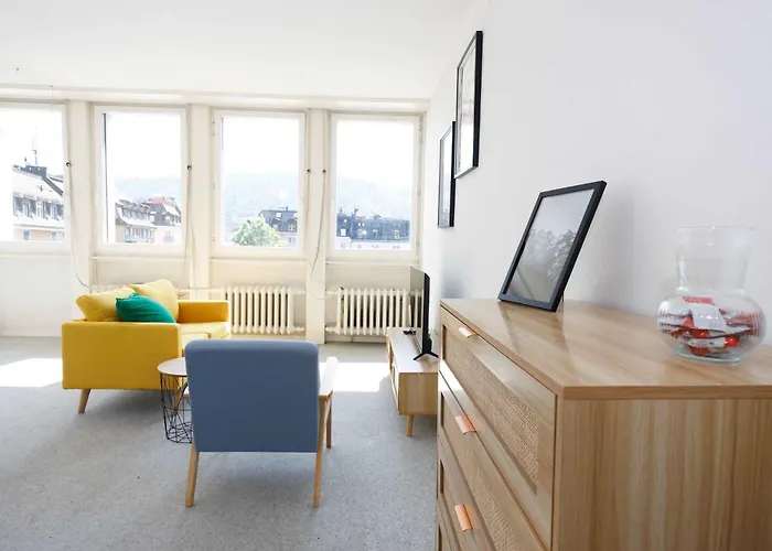 Apartament Basic & Cozy & Walkable Zurych