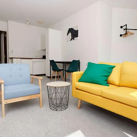 Basic & Cozy & Walkable Zurich